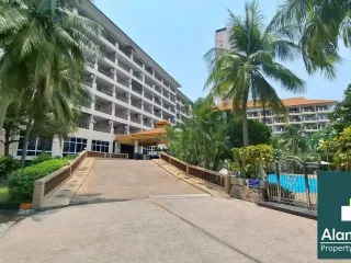 Condo en alquiler y en venta de 3 habitaciones en Bang Lamung, Chonburi