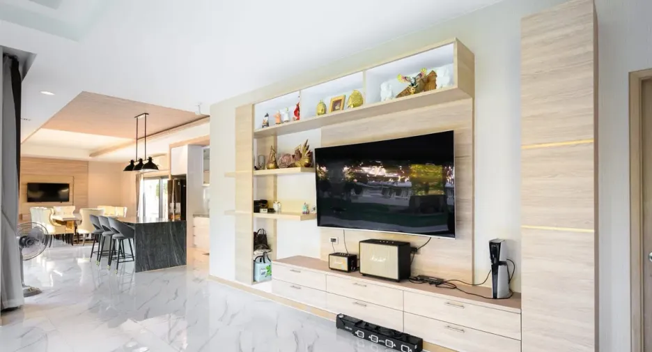 For rent 3 bedrooms house in Bang Lamung, Chonburi