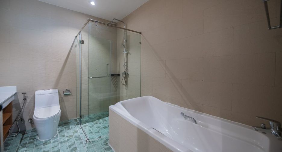 À vendre 2 chambres condo à Jomtien, Pattaya