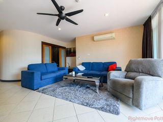 Condo en alquiler de 1 habitaciones en Bang Lamung, Chonburi
