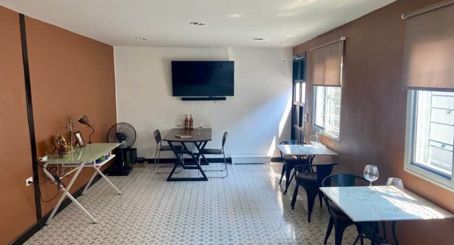 For rent retail Space in Bang Lamung, Chonburi