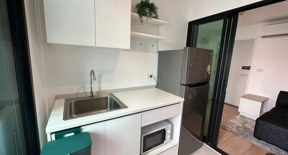 For rent 1 bed condo in Lat Krabang, Bangkok