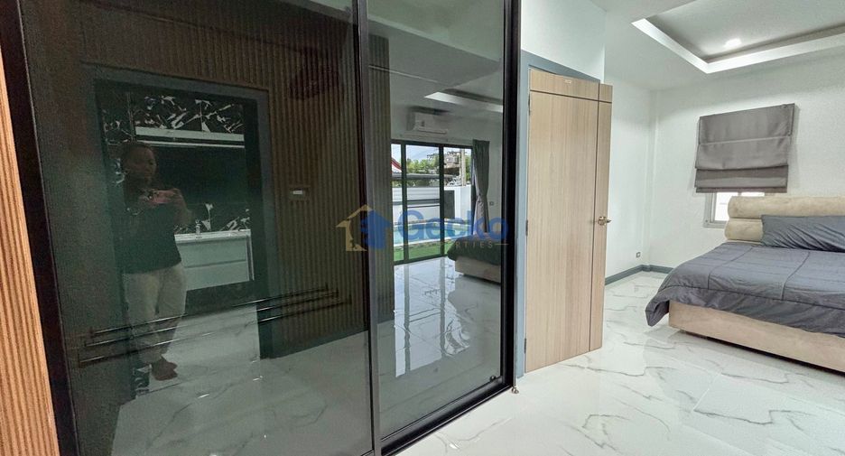 Haus zur Miete und zum Kauf mit 3 Zimmer in Bang Lamung, Chonburi