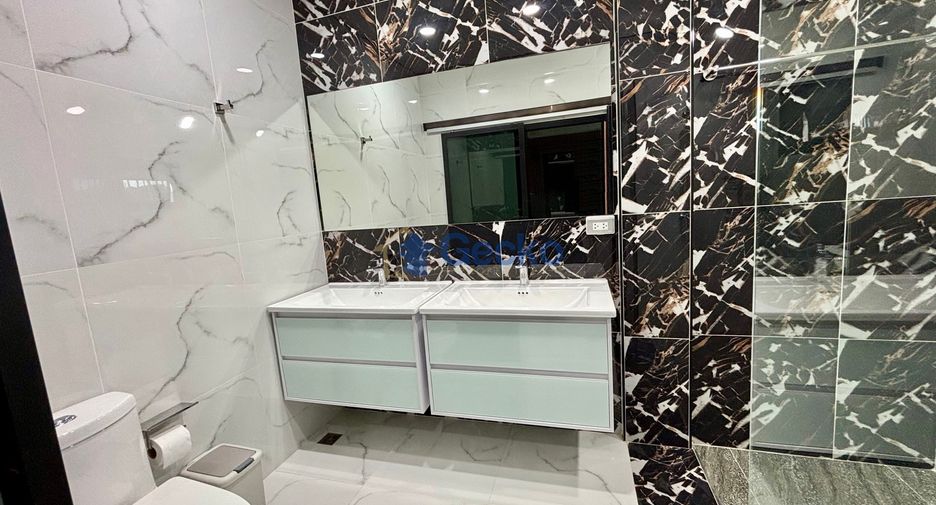 Haus zur Miete und zum Kauf mit 3 Zimmer in Bang Lamung, Chonburi