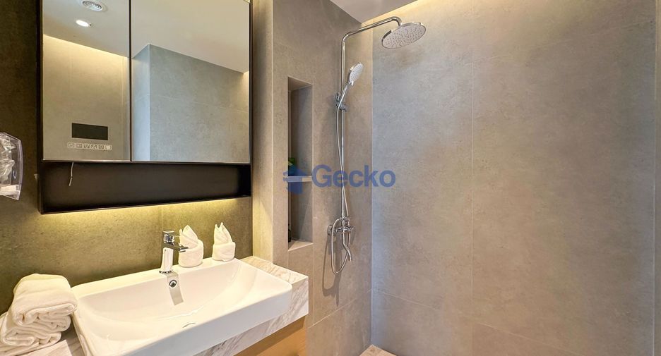For sale 2 bedrooms condo in Bang Lamung, Chonburi