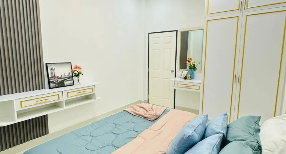 For sale 4 bedrooms house in Bang Lamung, Chonburi