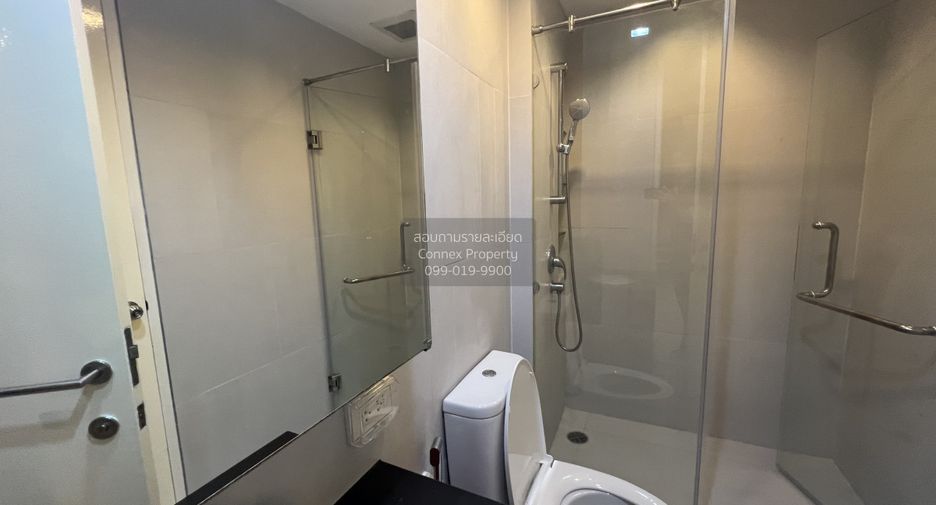 For rent 2 bedrooms condo in Sathon, Bangkok