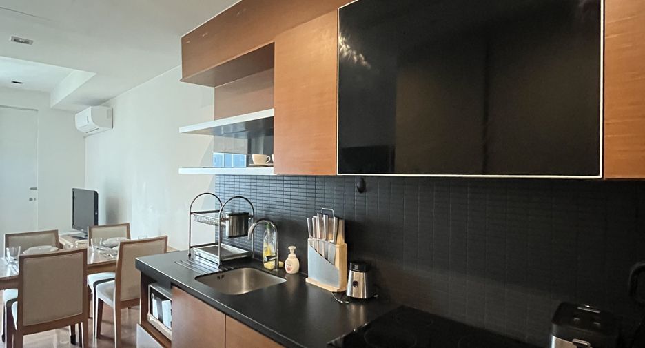 Condo en alquiler de 1 habitaciones en Khlong Toei, Bangkok