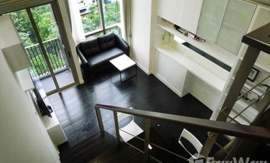 Wohnung zur Miete mit 1 Zimmer in Khlong Toei, Bangkok