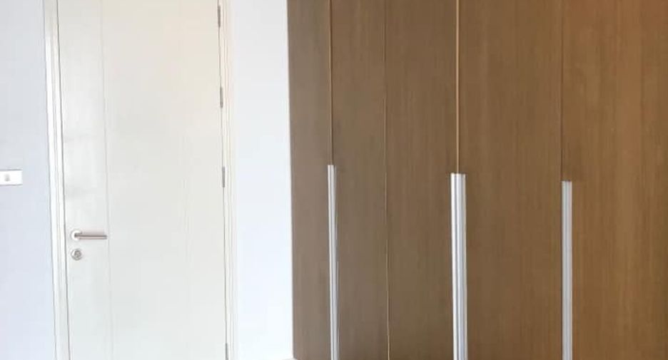 For sale and for rent 3 bedrooms condo in Khlong Toei, Bangkok