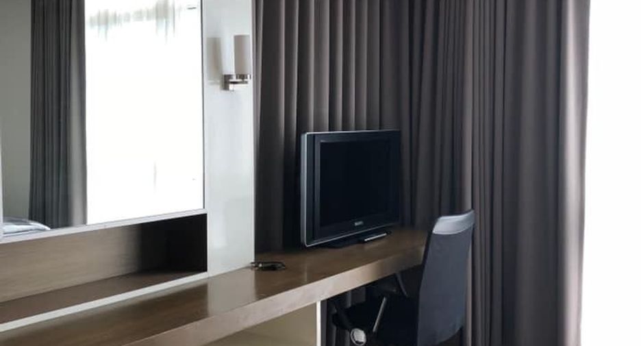 For sale and for rent 3 bedrooms condo in Khlong Toei, Bangkok