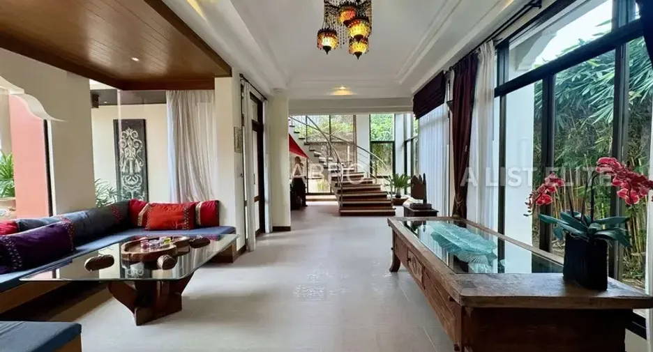 For rent 5 bedrooms house in Bang Lamung, Chonburi