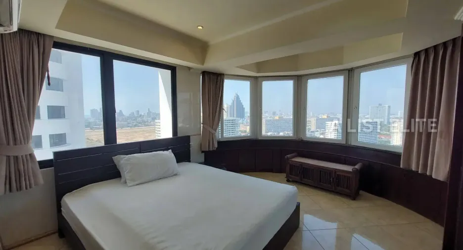 For sale 2 bedrooms condo in Bang Lamung, Chonburi