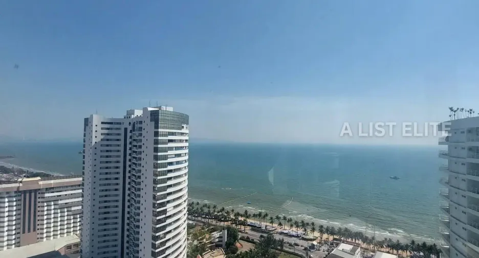 For sale 2 bedrooms condo in Bang Lamung, Chonburi