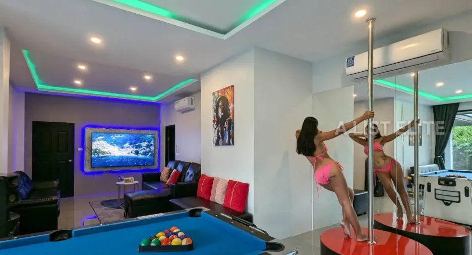 For rent 7 bedrooms house in Bang Lamung, Chonburi