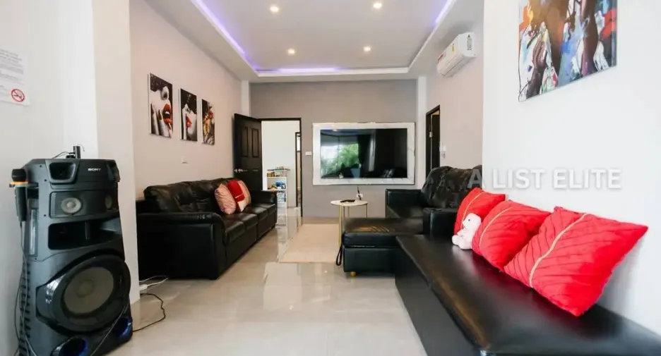 For rent 7 bedrooms house in Bang Lamung, Chonburi