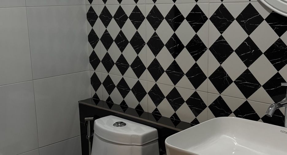 Haus zur Miete mit 5 Zimmer in Thalang, Phuket