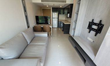 For rent and for sale 2 bedrooms condo in Watthana, Bangkok