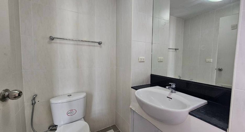 À louer et à vendre 2 chambres condo à Watthana, Bangkok