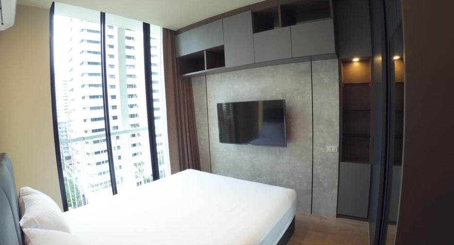 For rent 2 bedrooms condo in Watthana, Bangkok