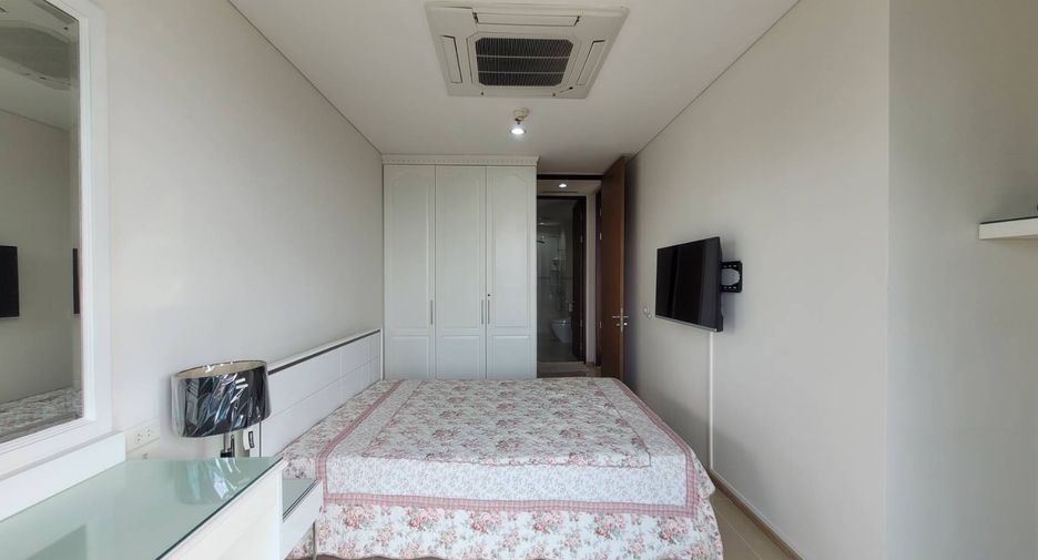 ให้เช่า 3 ห้องนอน คอนโด ใน คลองเตย, กรุงเทพฯ