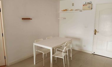Wohnung zur Miete mit 2 Zimmer in Khlong Toei, Bangkok