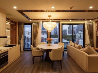 For rent 3 bedrooms condo in Pathum Wan, Bangkok