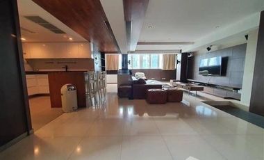 À vendre 2 chambres condo à Khlong Toei, Bangkok
