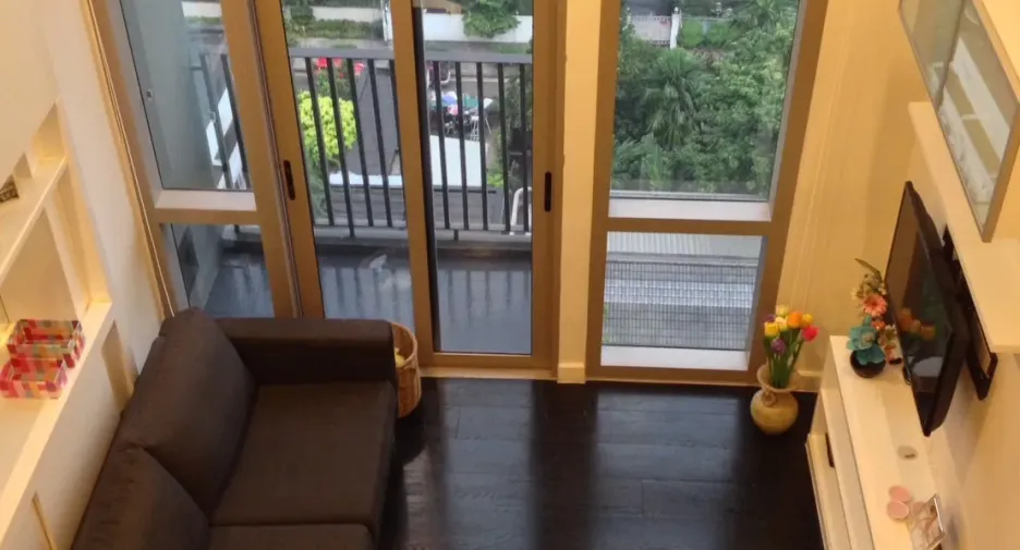 Condo en alquiler de 1 habitaciones en Khlong Toei, Bangkok