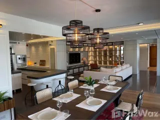 Condo en alquiler de 3 habitaciones en Watthana, Bangkok