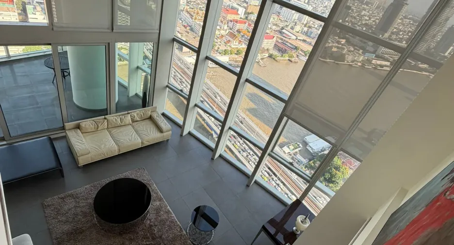 For sale 4 bedrooms condo in Sathon, Bangkok