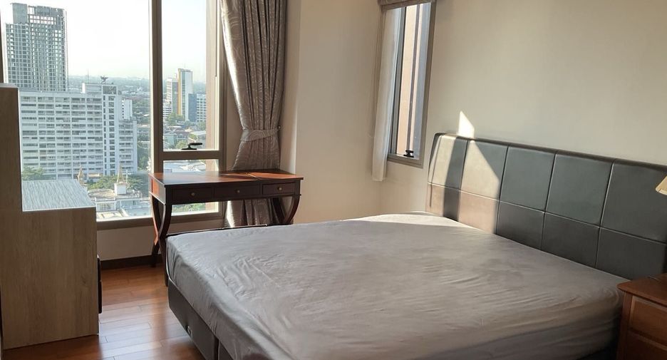 Condo en venta de 2 habitaciones en Khlong Toei, Bangkok