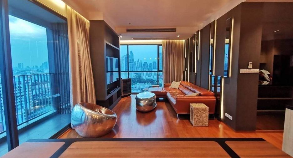 For sale and for rent 2 bedrooms condo in Yan Nawa, Bangkok