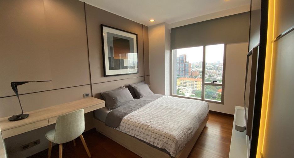 Condo en alquiler de 2 habitaciones en Khlong Toei, Bangkok