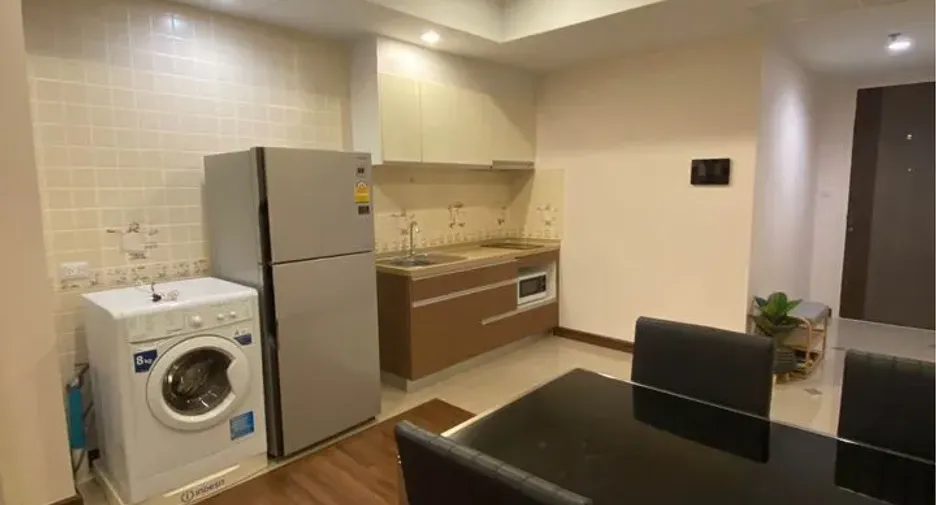 For rent 1 bed condo in Sathon, Bangkok