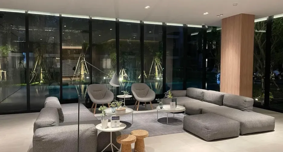 For rent 1 bed condo in Khlong Toei, Bangkok