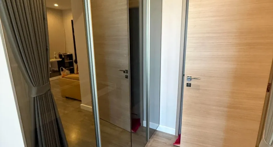 Condo en alquiler de 1 habitaciones en Bang Rak, Bangkok