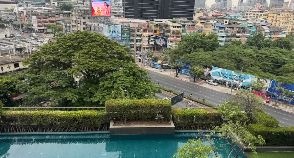 Condo en alquiler de 1 habitaciones en Bang Rak, Bangkok