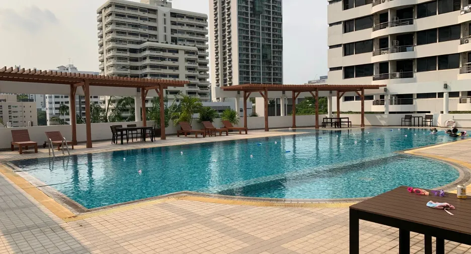 Condo en alquiler de 2 habitaciones en Watthana, Bangkok