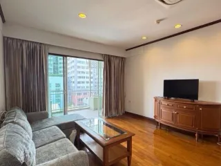 For rent 2 bedrooms apartment in Khlong Toei, Bangkok