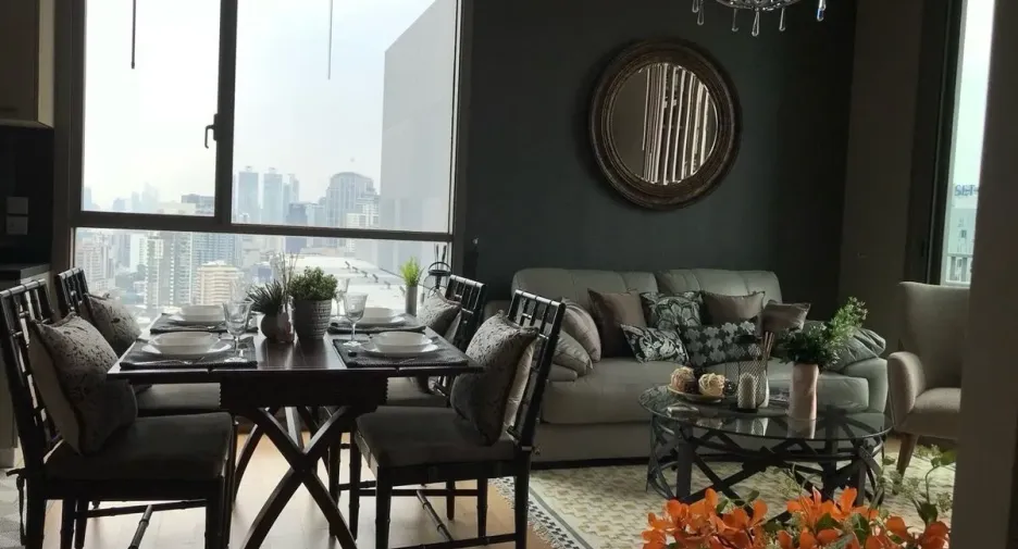 For sale and for rent 2 bedrooms condo in Watthana, Bangkok