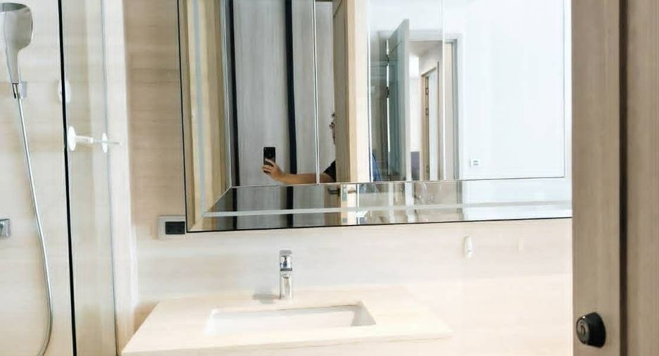 For sale and for rent 2 bedrooms condo in Khlong Toei, Bangkok