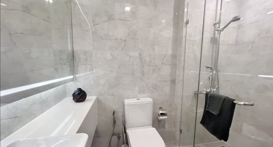 Wohnung zum Kauf mit 2 Zimmer in Watthana, Bangkok