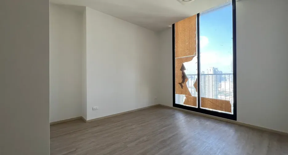For sale and for rent 2 bedrooms condo in Watthana, Bangkok