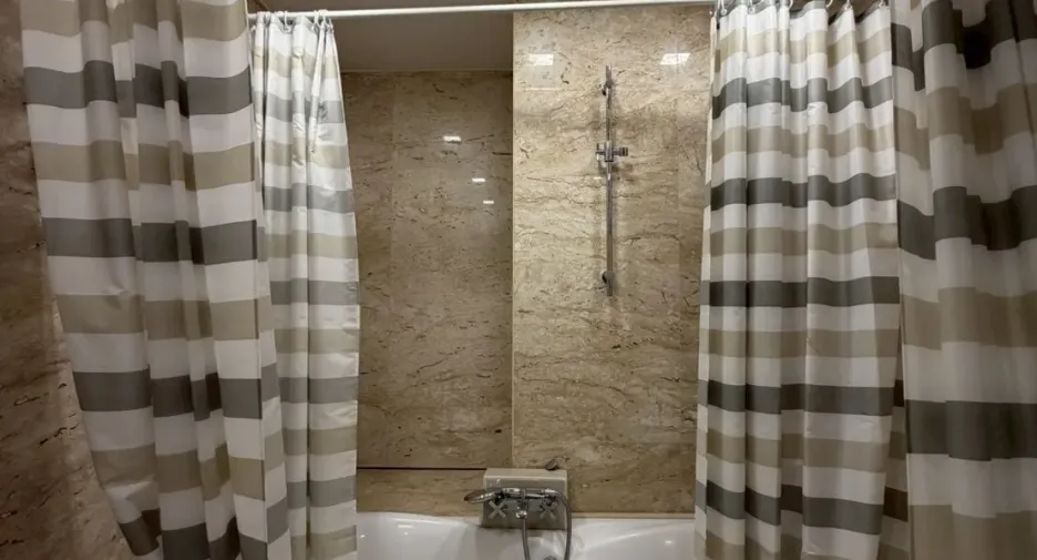 For sale 3 bedrooms condo in Watthana, Bangkok