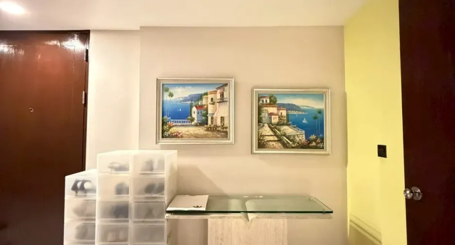 For sale 3 bedrooms condo in Watthana, Bangkok