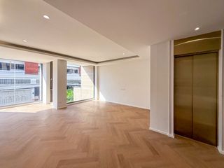 Haus zum Kauf und zur Miete mit 5 Zimmer in Watthana, Bangkok