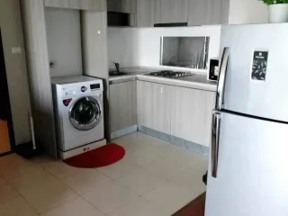 For rent 2 bedrooms condo in Huai Khwang, Bangkok