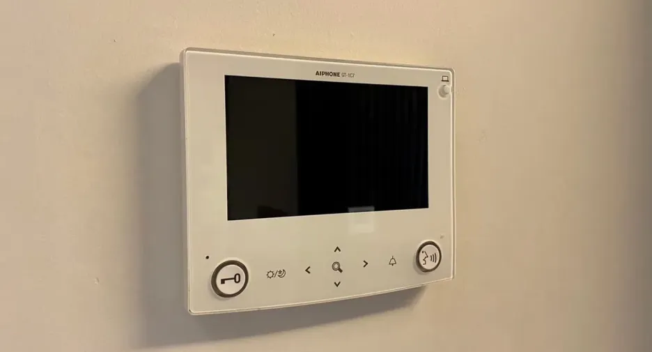 Condo en alquiler de 3 habitaciones en Yan Nawa, Bangkok