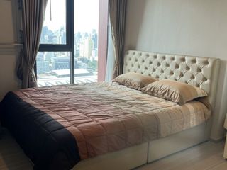 Condo en alquiler de 1 habitaciones en Huai Khwang, Bangkok